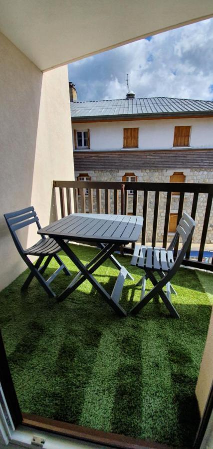 Apt Cosy, 4 Pers, Plein Centre Ville, Parking Offert Font-Romeu-Odeillo-Via Exterior foto